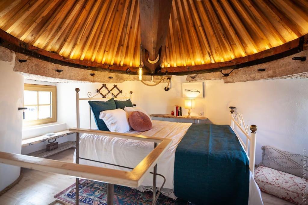 Cozy Windmill Close To The Beach Луриня Екстериор снимка