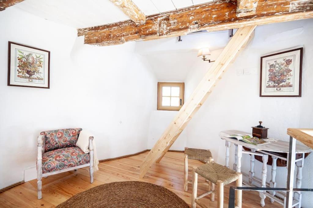 Cozy Windmill Close To The Beach Луриня Екстериор снимка